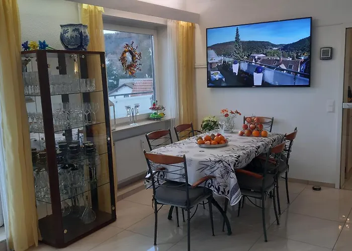 Апартаменты 4 Sterne Lind Баденвайлер