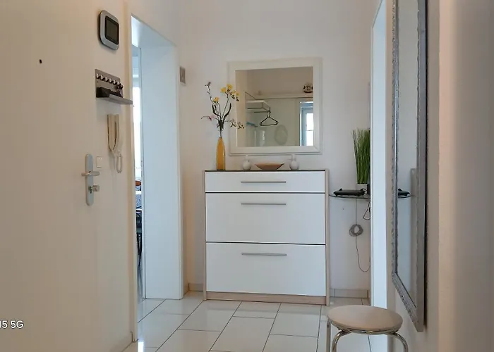 Апартаменты 4 Sterne Lind *